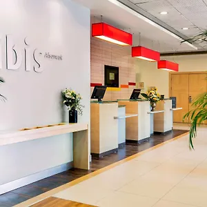 Ibis Alsancak Hotel